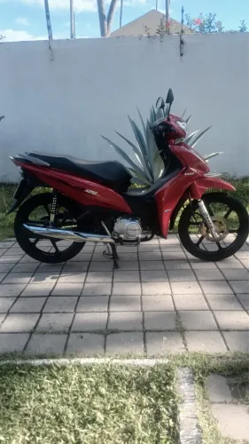 Avelloz 125cc 2025 Extraordinária Conservação 