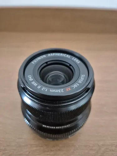Lente Fujifilm Fujinon XF 23mm R WR F2
