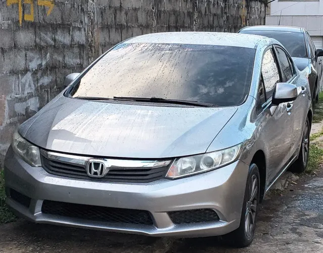 Honda Civic Sedan LXS 1.8/1.8 Flex 16V Mec. 4P 2012