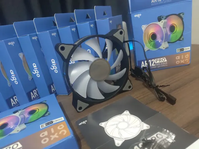 Kit ventoinhas Aigo AR12 PRO - 3 unidades