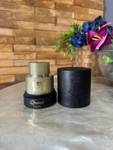 Perfume Árabe Qaaed Lattafa