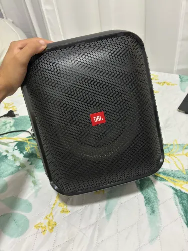 JBL Partybox Encore Essential  