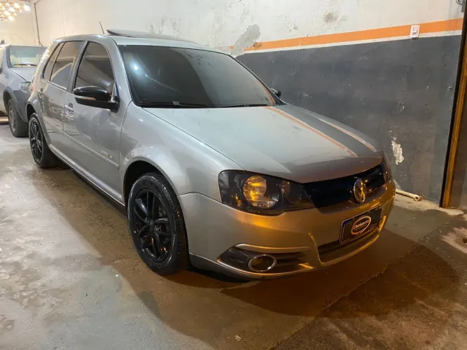 Volkswagen Golf Sportline 1.6 MI Total Flex 8V 4P 2012