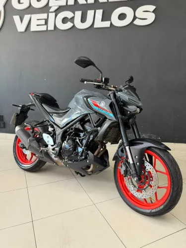 YAMAHA MT-03 300cc