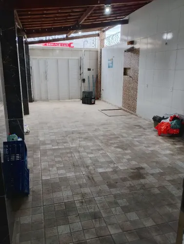 Vendo casa em Maranguape