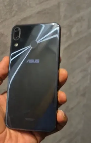 Asus zenfone 5 em ótimo estado