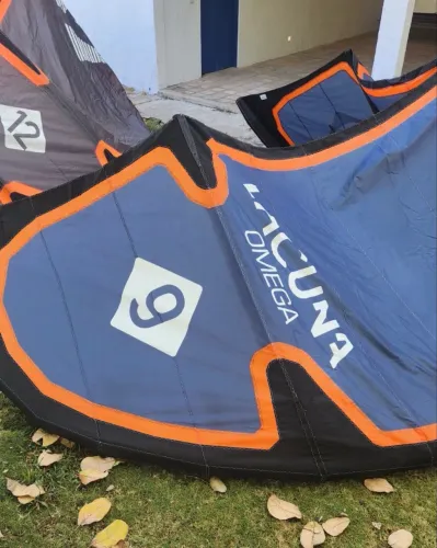 Lacuna omega kite 9 e 12 com barra kitesurf