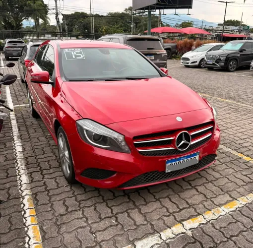 Mercedes-Benz Classe A 200 1.6 TB 16V Urban 156cv Aut. 2015