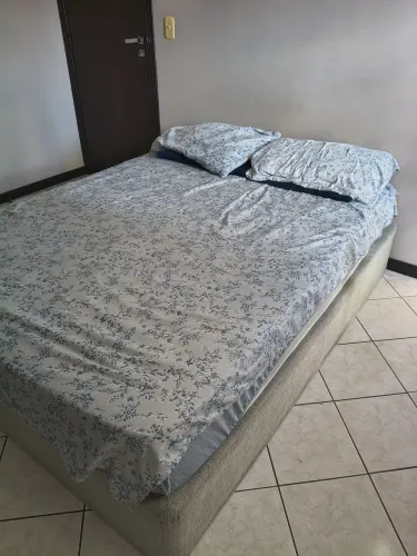 Cama de Casal - Base +Colchão