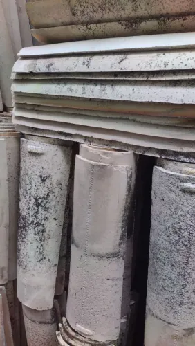 Vende-se telhas