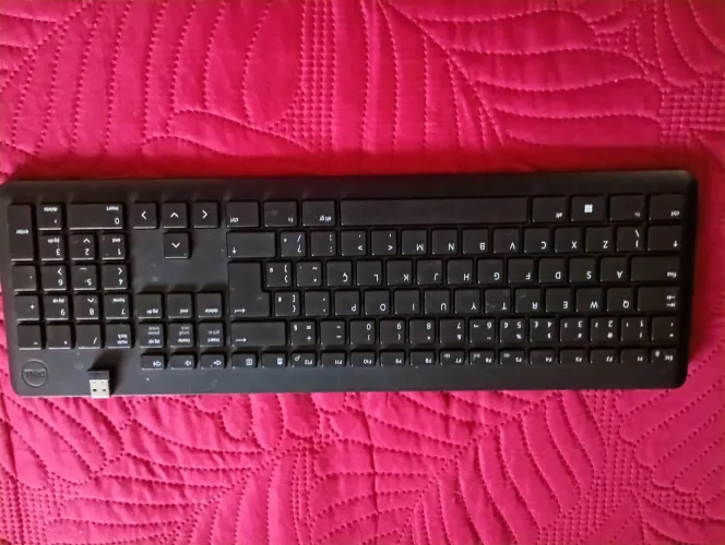 Teclado Dell bluetooth semi novo