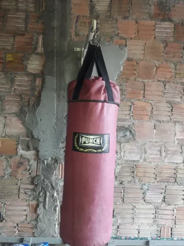 Kit Saco de Pancada e Luvas Boxe Adulto e Infantil/homem/mulher