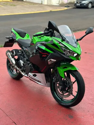 Ninja 400 KRT 2022