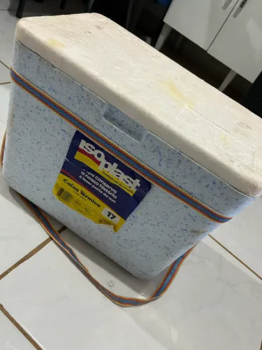 Caixa Térmica de Isopor Isoplast de 17 Litros