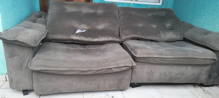 Sofá retrátil e reclinável