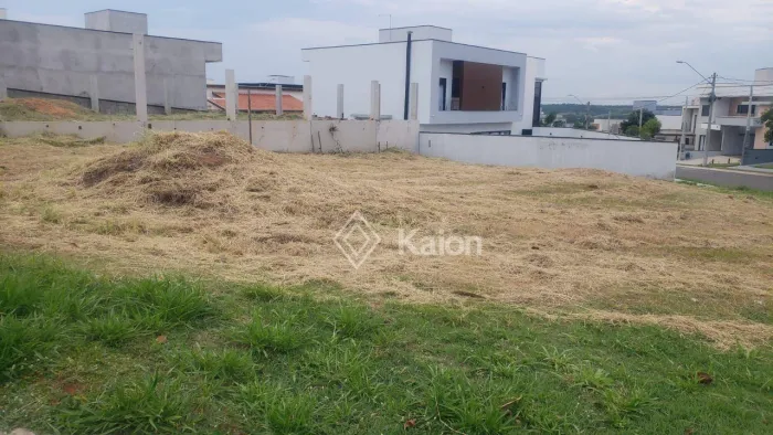 Terreno à venda no Condomínio Lagos D'Icaraí em Salto/SP