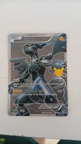 Carta de Pokemon Zekrom 25 anos 
