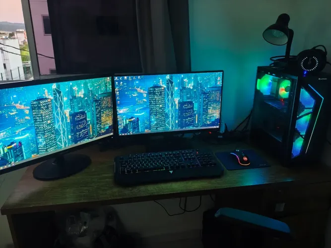 PC Gamer Completo - RX 7600 + 2 Monitores + Cadeira Gamer de brinde!! 
