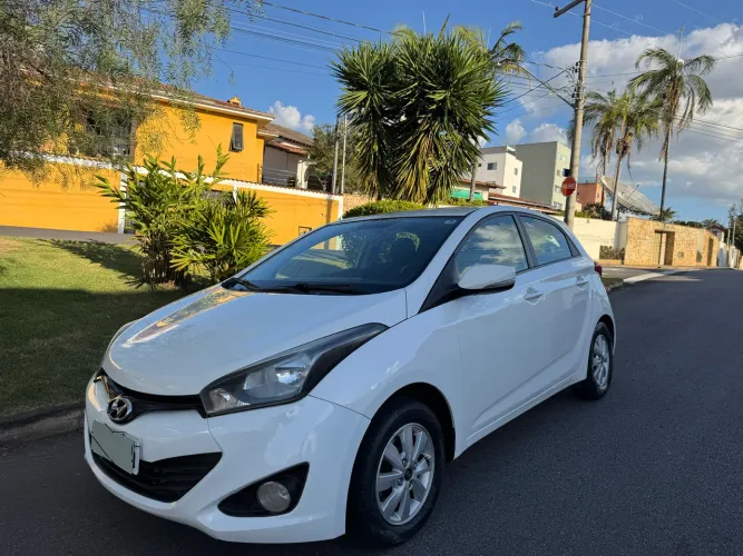 Hyundai HB20 Comf./c.plus/c.style 1.0 Flex 12V 2013