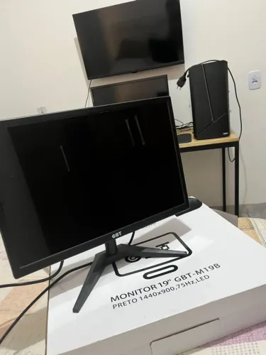Monitor 19" HDMI VGA Resolução 1440x900 75Hz