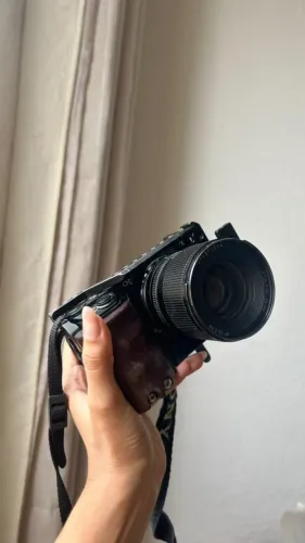 SONY A6500 + LENTE - SEMINOVO