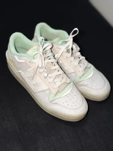 Vendo Adidas Forum Low CL - tam. 42
