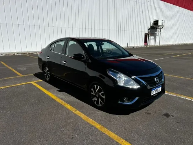 Nissan Versa Unique 1.6 16V Flex 4P Mec. 2016