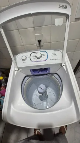 Máquina de lavar 11 kg Eletrolux