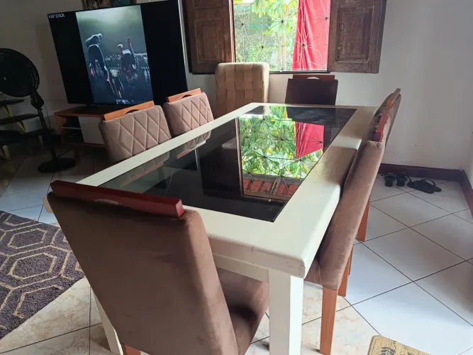 CONJUNTO COMPLETO ? MESA + 6 CADEIRAS | 