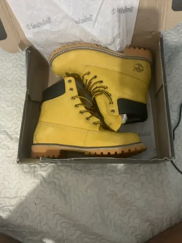 Yellow boots timberland 