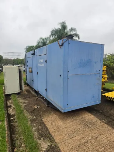 Motogerador Silenciado Bicombustível 550KVA