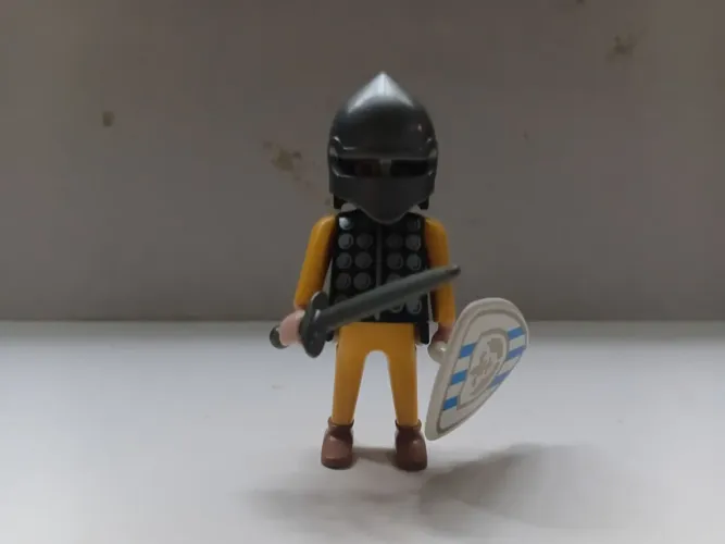 Playmobil guerreiro medieval com acessórios (6)