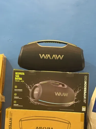 Caixa de som boombox do Alok