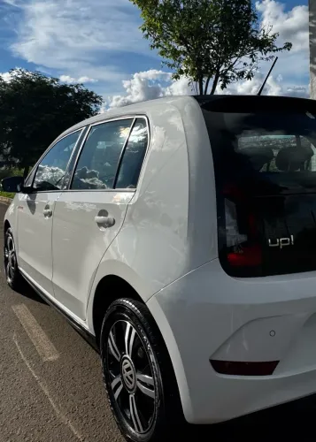 Volkswagen Up! Pepper 1.0 TSI L Flex 12V 5P 2018