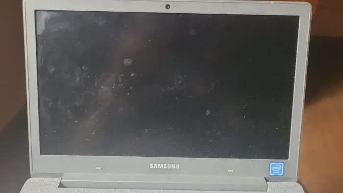 Notebook Samsung Flash F30