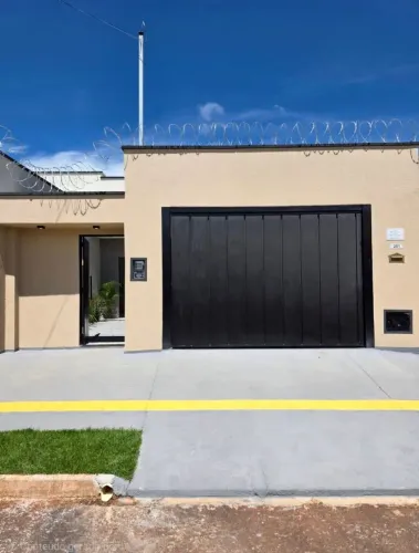 Casa em senador canedo com 3 quartos e suite - seu crédito pode sair antes da sua casa!