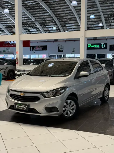 Chevrolet Onix Hatch LT 1.0 8V Flex Mec. 4P 2018