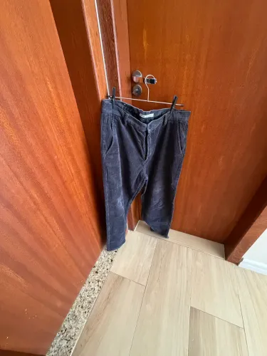 Calça azul veludo Zara