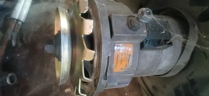 Alternador
