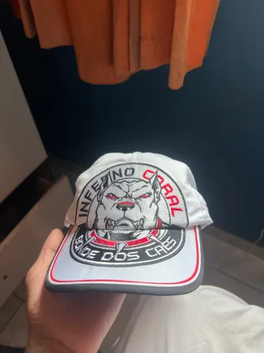 Boné da inferno coral bdc