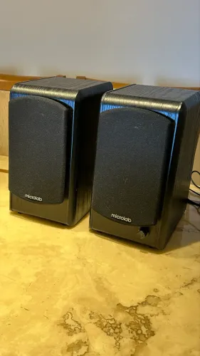 Monitor de audio Microlab 64w