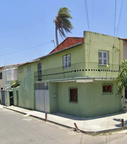 VENDO CASA DUPLEX NA VILA MANOEL SÁTIRO 