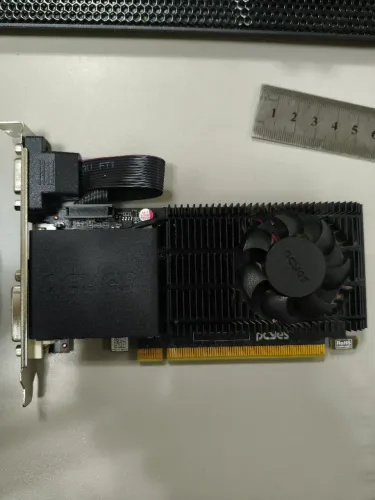 Placa de Vídeo AMD PCyes Radeon 2GB