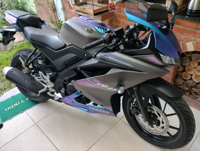 Yzf R15 camaleão