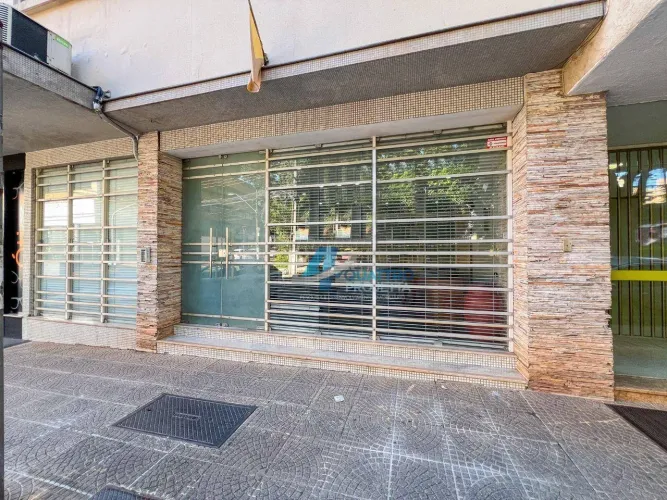 Ponto comercial para alugar com 500 m² no Centro de Londrina