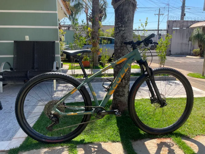 BICICLETA TAMANHO 15 (P) - EXCELENTE ESTADO