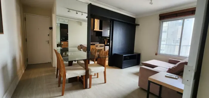 Apto reformado de 1 Dormitório para venda c/ 43 m² no melhor da Vila Clementino - São Paul