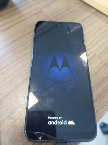 Celular Moto G - retirada de peças
