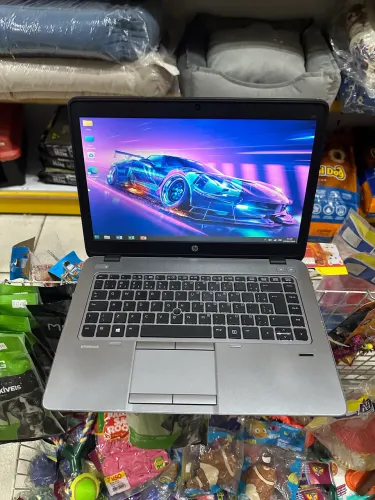 Notebook hp EliteBook teclado luminoso formatado