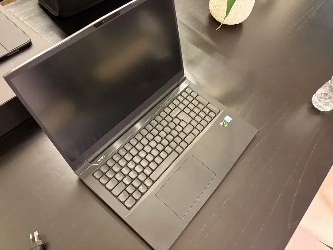 Avell G1750 Fox7 17 .3 Gtx 1060 16gb Ram + 480ssd (Usado)